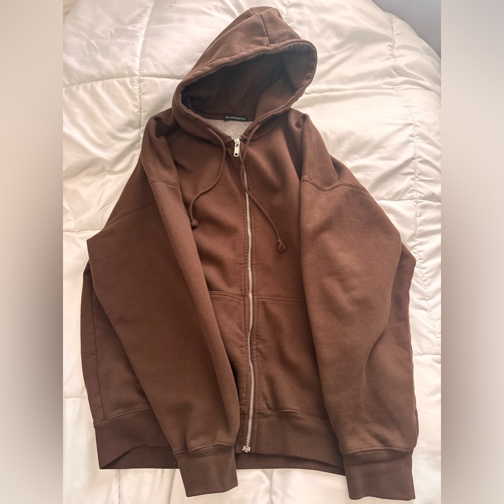 Brandy Melville zip up